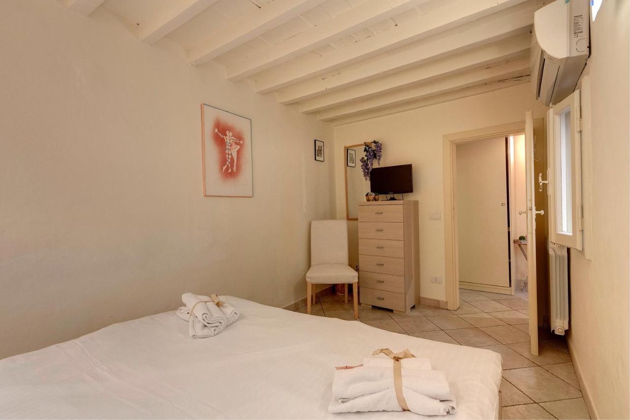Brigitte Apartment By Mamo Florence Buitenkant foto